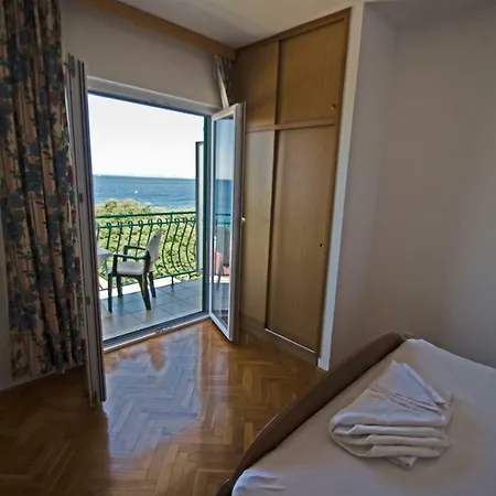 Buntin Apartments Primošten Exterior foto