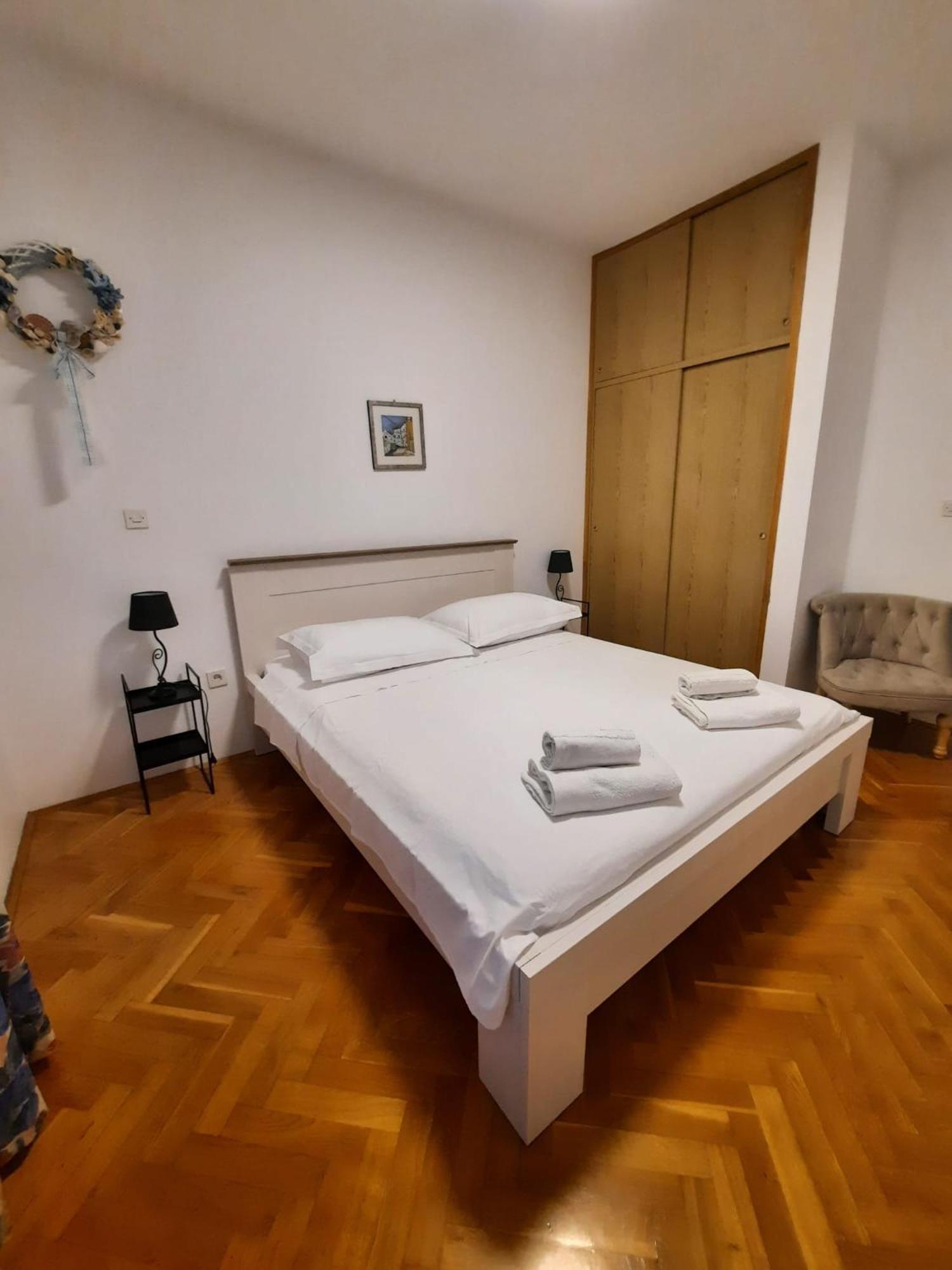 Apartamento Buntin Primošten